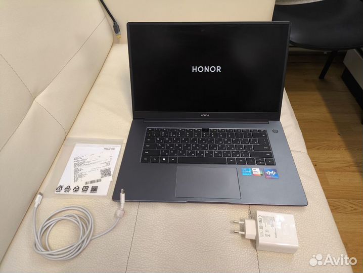 Honor 2020AP14174, чек,core I5 1135G7/8gb