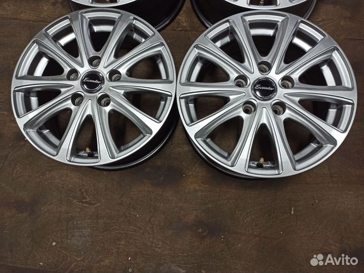 Диски 15 5х114,3 ET53 светлый графит из Японии