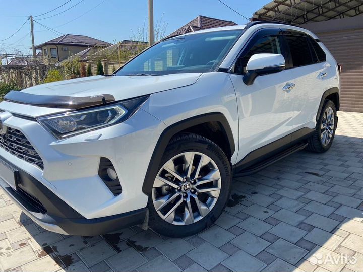 Toyota RAV4 2.0 CVT, 2021, 27 000 км