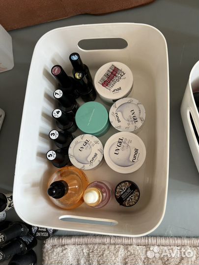 Материалы для мастера маникюра