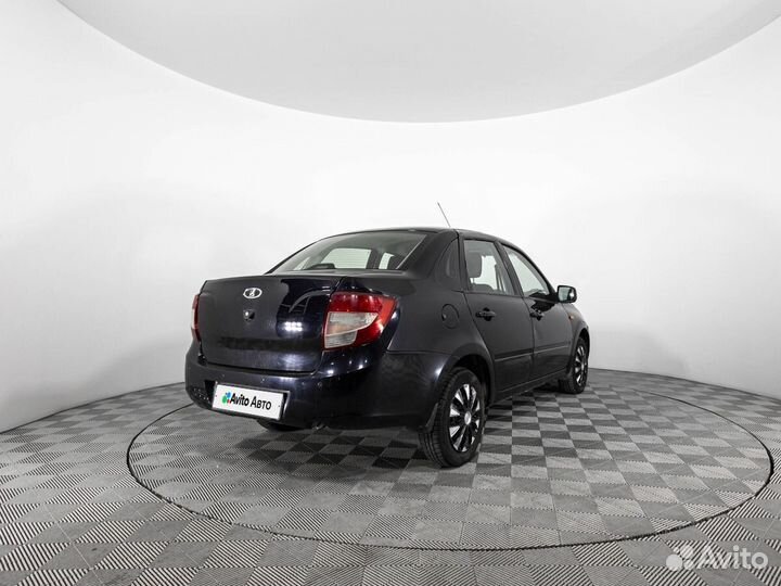 LADA Granta 1.6 МТ, 2013, 132 407 км