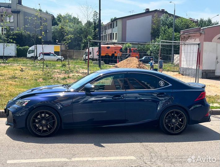 Lexus IS 2.0 AT, 2018, 114 500 км