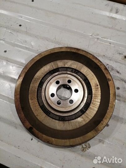 Маховик Skoda Octavia А5 BSE 1.6 2005