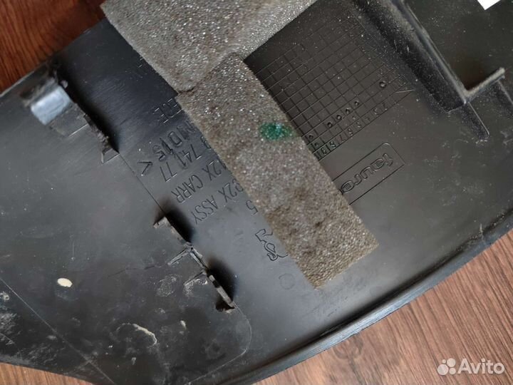 Накладка порога внутренняя заднего левого Peugeot