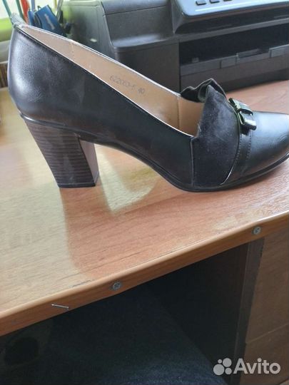 Туфли женские 40 размер новые