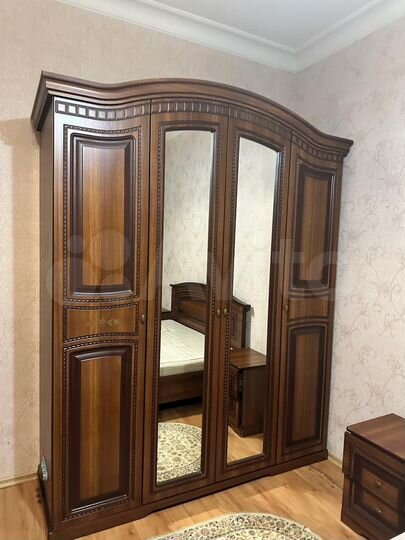 2-к. квартира, 56 м², 4/10 эт.