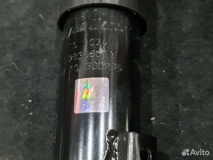 Передний амортизатор Ford Transit T12-T15