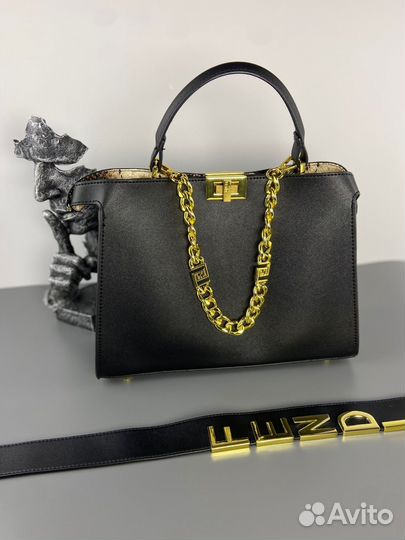 Женская сумка fendi