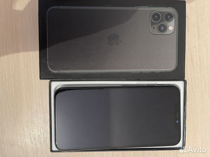 iPhone 11 Pro Max, 256 ГБ