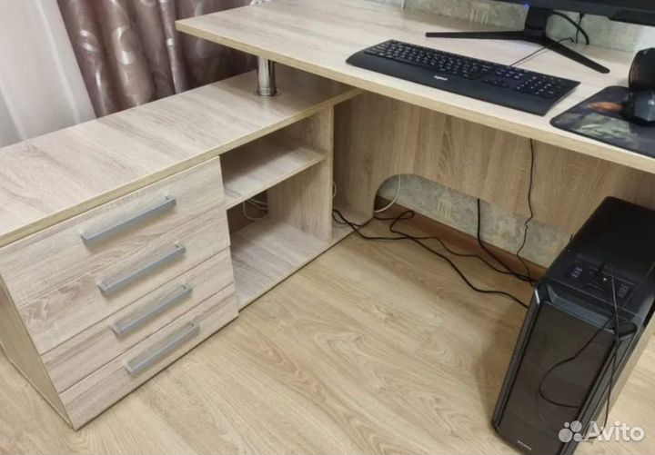 Стол угловой компьютерный новый от производителя