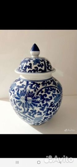 Китайская ваза с крышкой