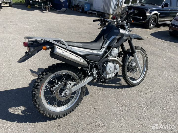 Yamaha Serow 250