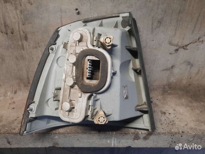 Задний правый фонарь Opel Astra G