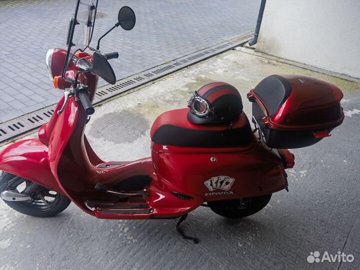 Мопед honda Giarcub