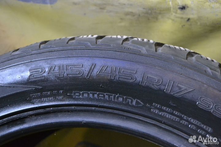 Nokian Tyres Hakkapeliitta R2 245/45 R17