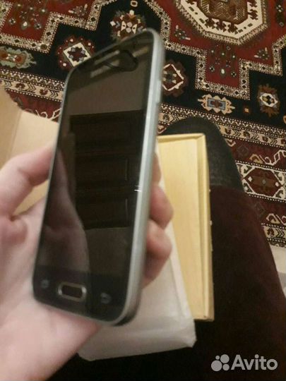 Samsung SM-G 318