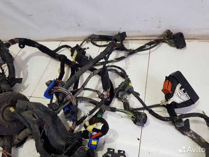 Электропроводка под капот (Jeep Renegade)