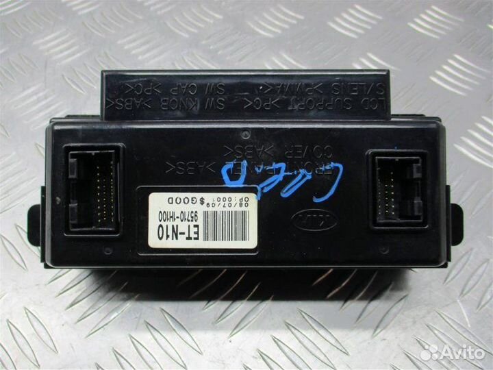 Дисплей информационный Kia Ceed 1 1.6 G4FC 122Л.С