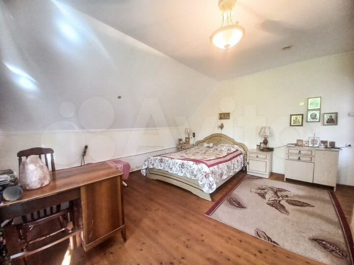 Дом 135,8 м² на участке 3 сот.