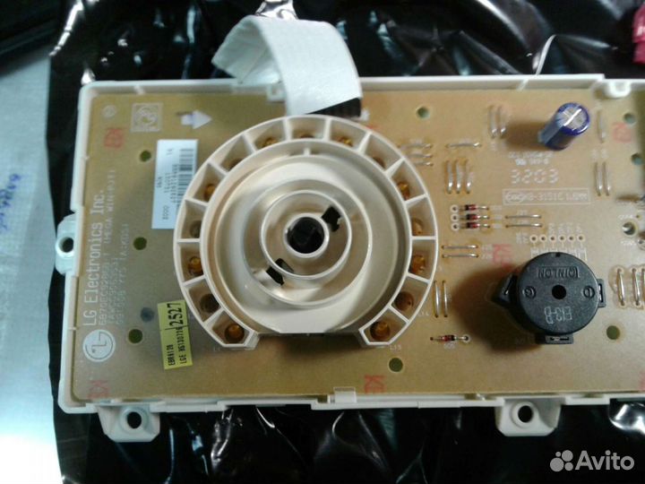 EBR61282527 Модуль стиральную машину