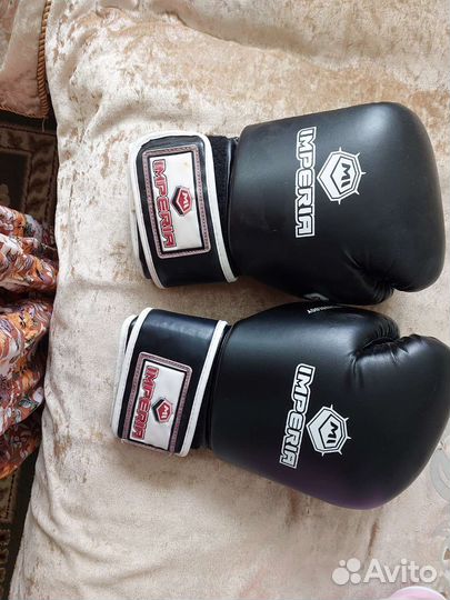 Боксерские перчатки 10 oz детские