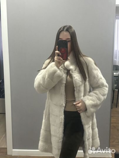 Шуба норковая в хорошем состоянии