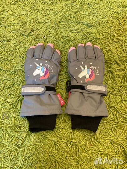 Новые перчатки для девочки
