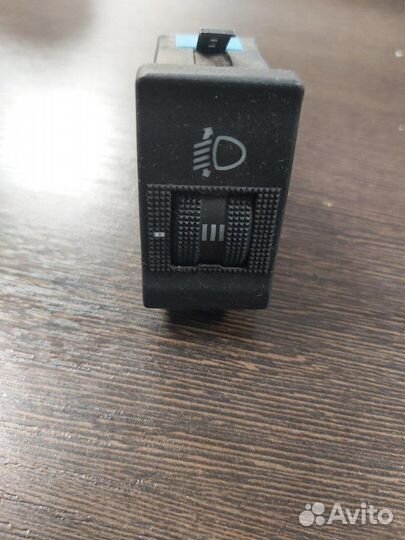 Кнопка регулировки фар Audi A6 100