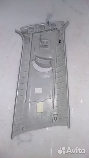 Обшивка стойки центр.левая верх.Поло / 6RU868311C