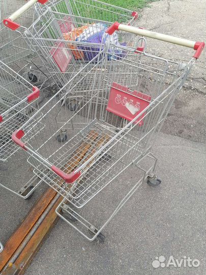 Тележка покупательская