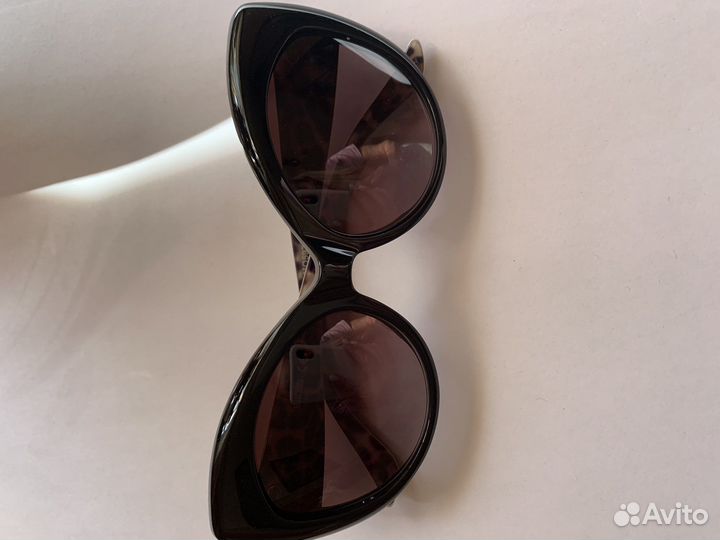 Солнцезащитные очки Moschino Italy