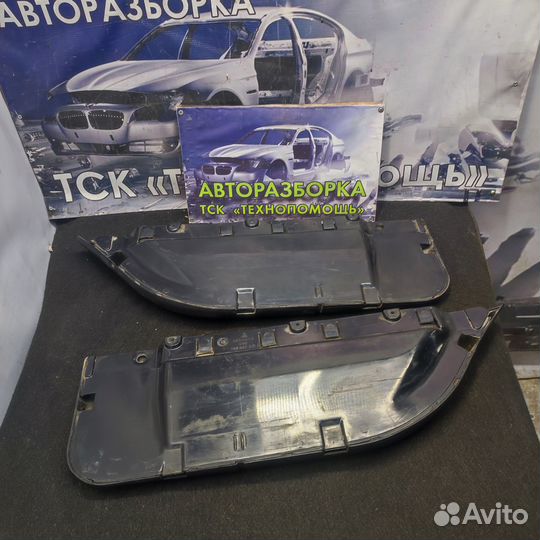 Чёрные карманы двери Volkswagen Passat B3