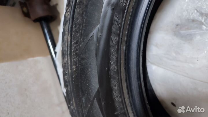 Nexen N'Fera SU1 185/65 R15