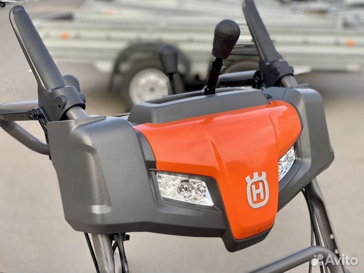 Снегоуборщик бензиновый Husqvarna ST224 6,3 л.с