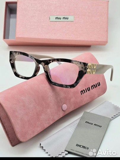 Очки имиджевые miu miu