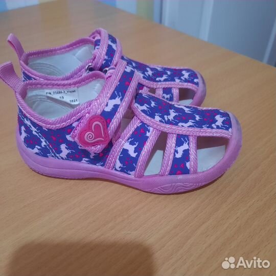 Босоножки Сандали