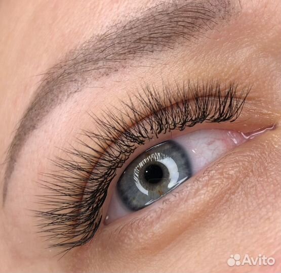 Наращивание ресниц Шугаринг