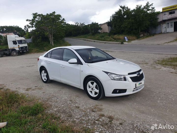 Chevrolet Cruze 1.8 AT, 2012, 144 680 км