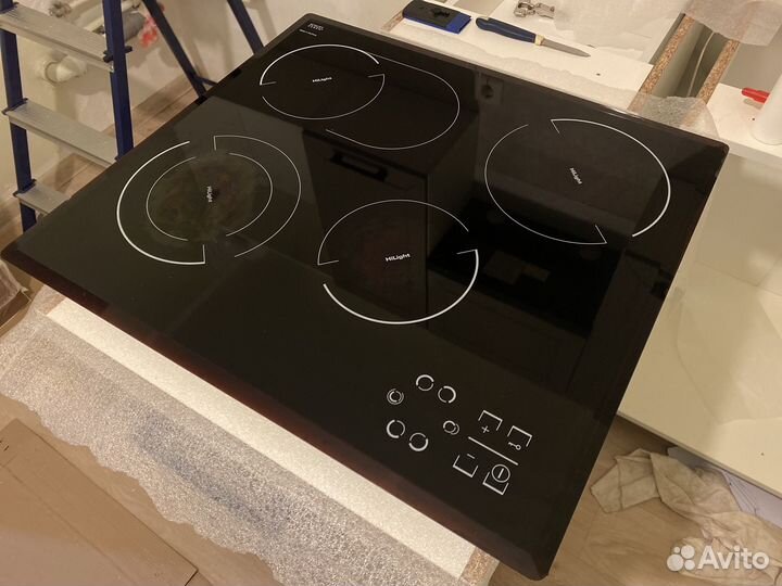 Варочная панель Hansa