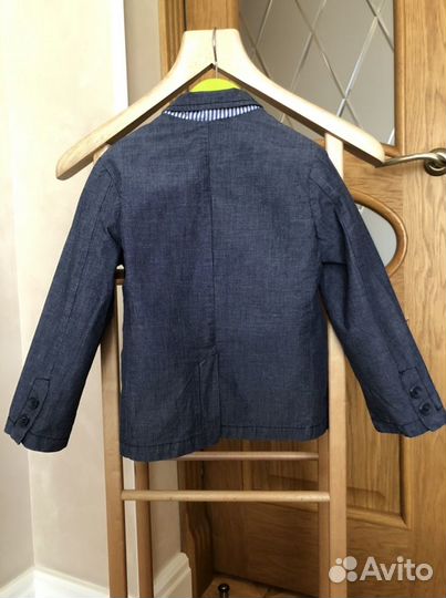Пиджак для мальчика 110см