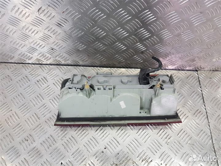 Фонарь задний левый (Фара) форд Connect