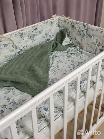 Бортики в кроватку ручная работа