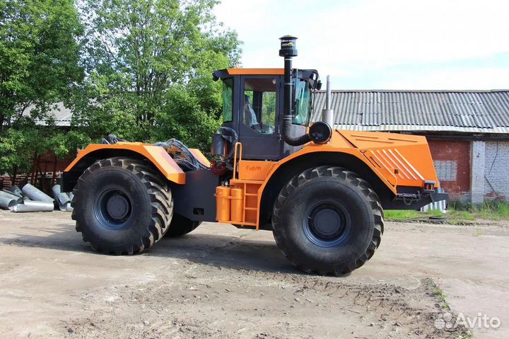 Трактор ТРОИЦКИЙ ТЗ К-704, 2022