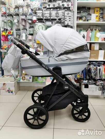 Коляска 2 в 1 Riko Basic Delta