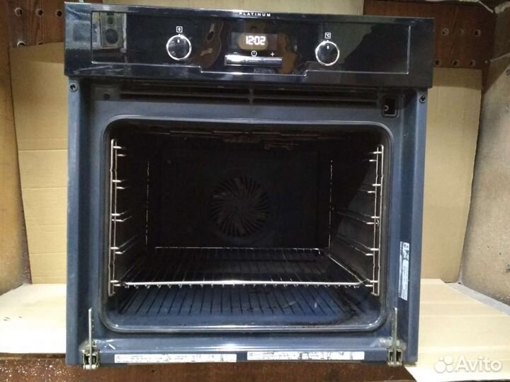 Духовой шкаф Electrolux