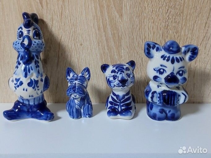 Фигурки статуэтки Гжель