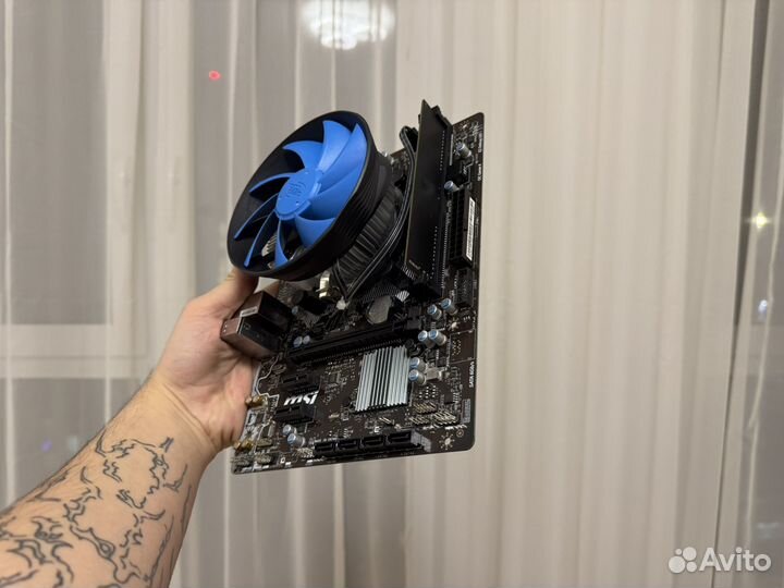 Комплект H110M/Pentium G4400/DDR4 8GB