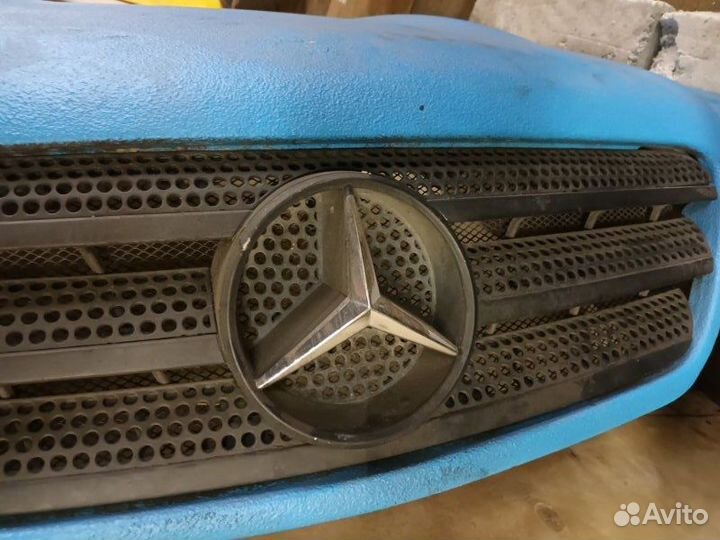 Решетка радиатора Mercedes Ml W163 3.2 112.942