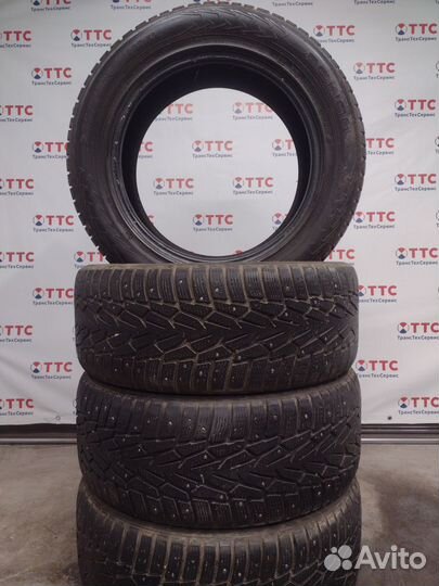 Nokian Tyres Hakkapeliitta 7 235/55 R17