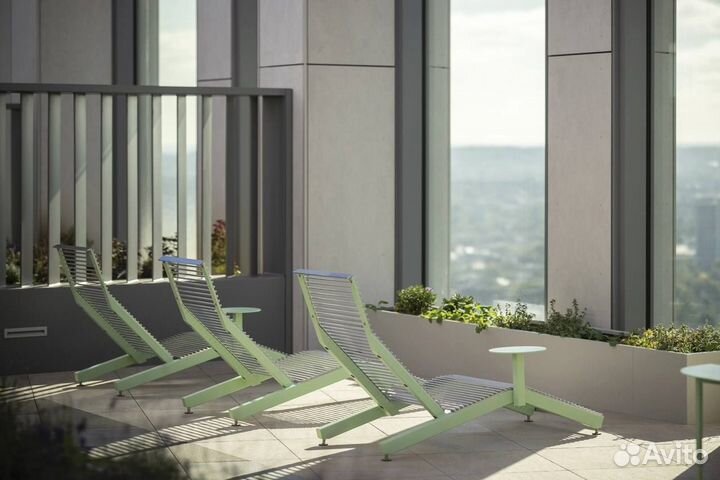 Лежаки для бассейнов